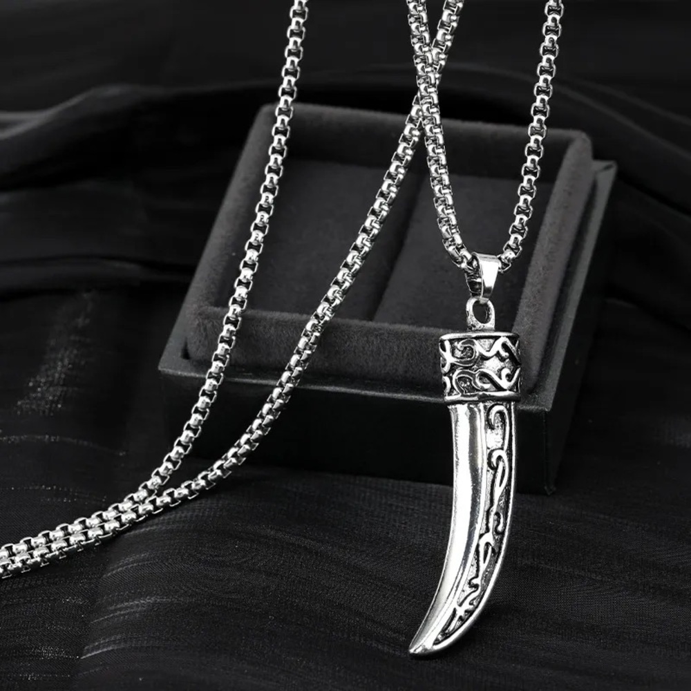 Elegant Solid Italian Horn Silver Pendant Necklace - Unisex